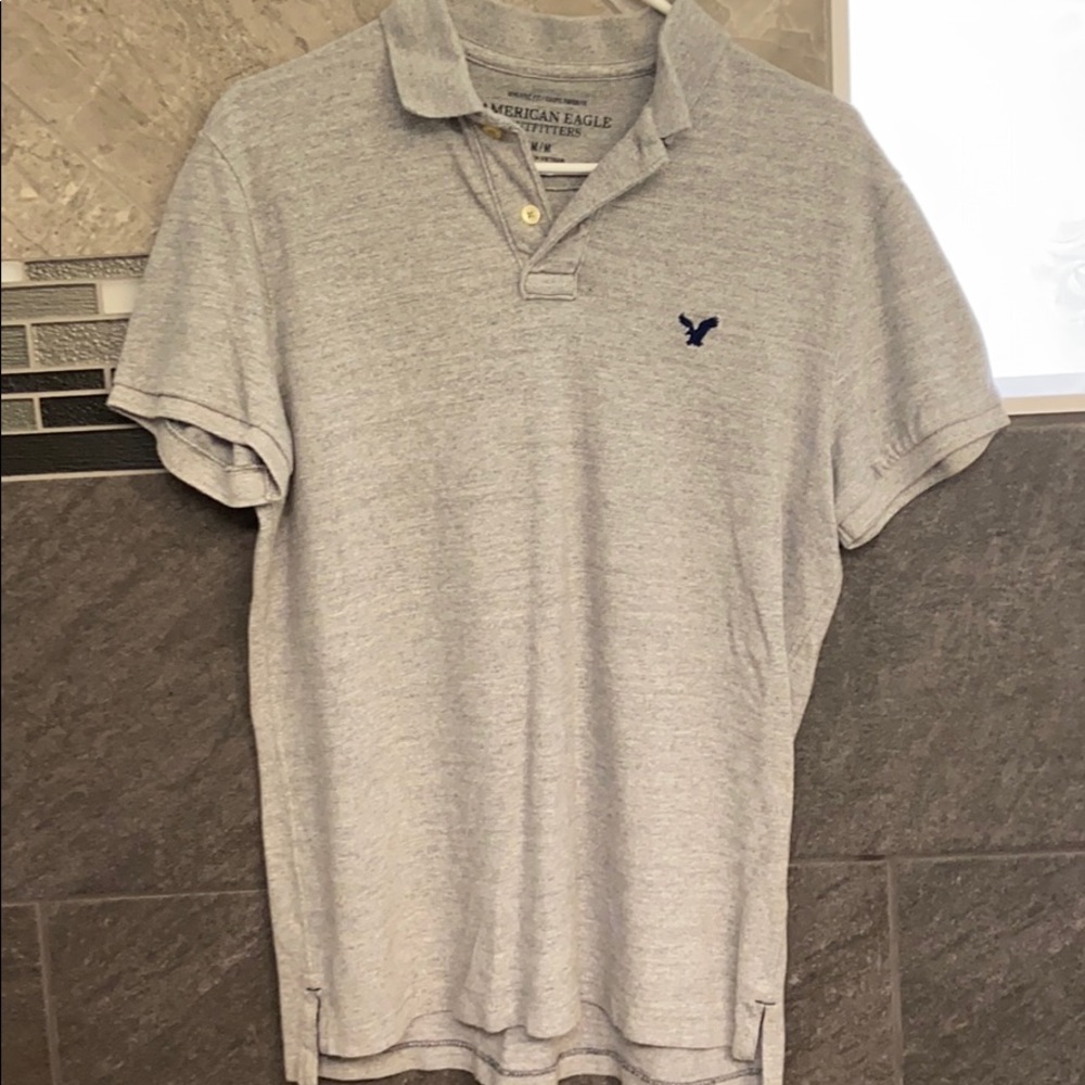 Men’s American Eagle polo